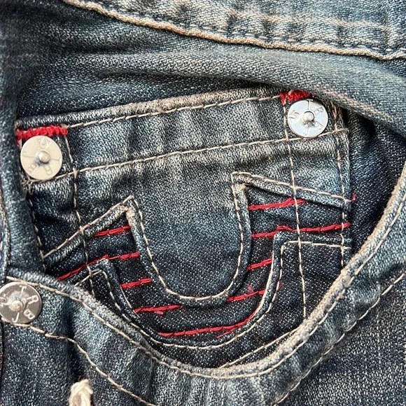 True Religion Rate straight Jeans - Picture 6 of 8